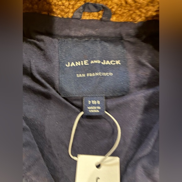 NWT- Janie and Jack Brown Sherpa Half-Zip Pullover (Size 7-8) - Picture 5 of 7